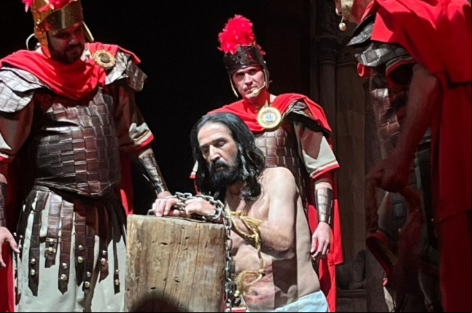 Via Sacra: Apresenta